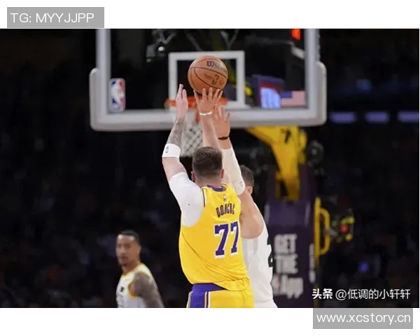 科尔称赞东契奇后撤步投篮技术难以防守的独特之处