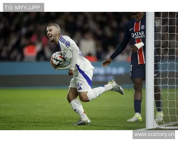 加拉塔萨雷冬窗再度追求恰尔汗奥卢国米坚决不降转会费 加拉塔萨雷冬窗再度追求恰尔汗奥卢国米坚决不降转会费