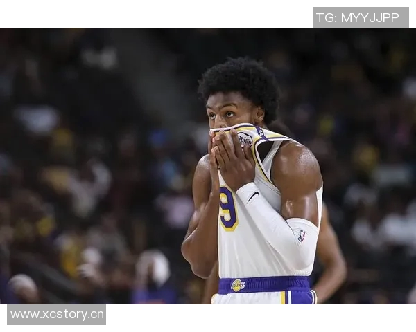 雷迪克称赞布朗尼成长显著G联盟经历助力他的全面提升